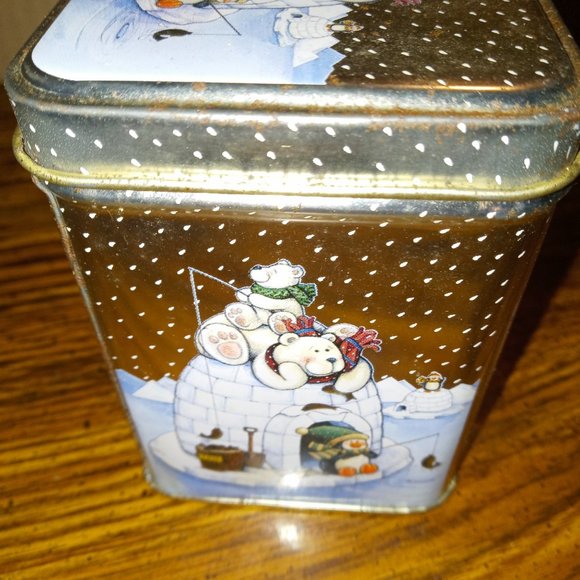 CANDLE Winter scene NEW 3.25" - Picture 3 of 10